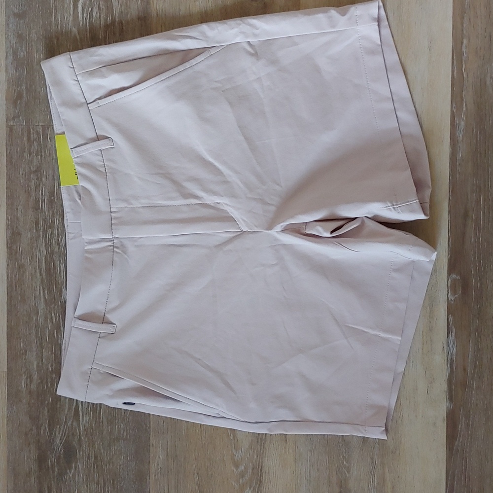 NWT All in Motion Men's Beige 7" Golf Shorts Size 38